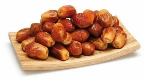 تصویر 4 از خرما کبکاب زاهدی خوش‌ طعم با شهد غلیظ و طبیعی